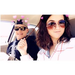 Meet your Posher, Brittney